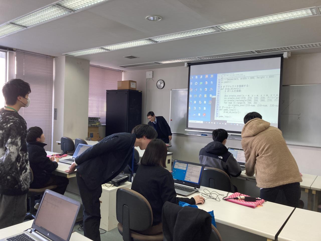 プログラミング授業×情報リテラシーの座学授業の両方を体験してみよう！