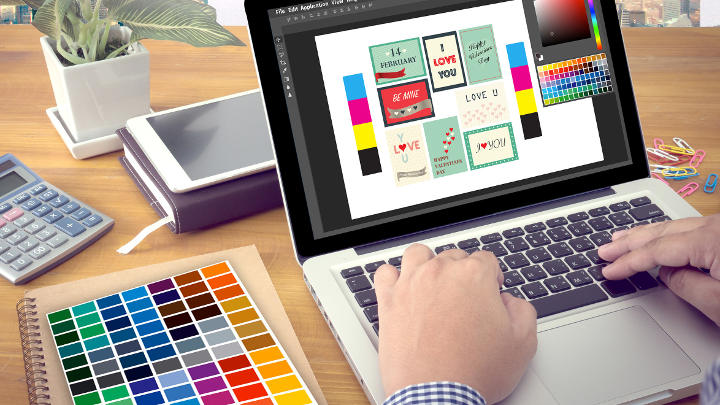 「推し」を飾る！デザイナー視点のポスターをデザインしよう！